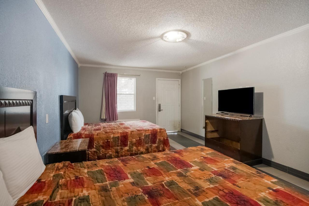 Oyo Hotel Houston I-69 & I-610 Екстериор снимка